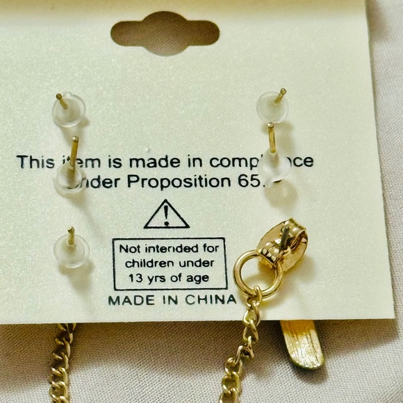 2/$15 Stud earrings  3 Sets w/Green & rhinestones, Champagne bottle - Picture 4 of 5